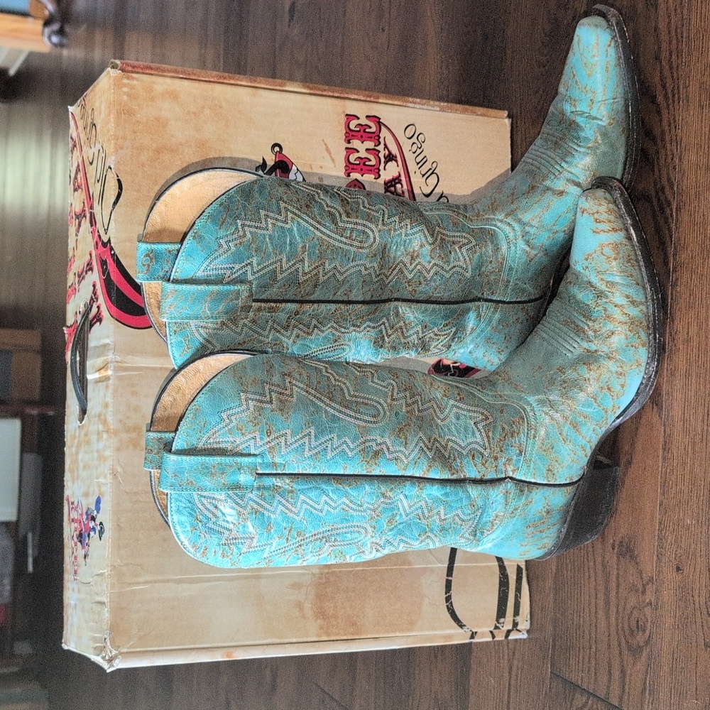 Turquoise Leather Western Cowboy Boots